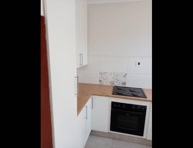 2 BEDROOM TOWNHOUSE FOR SALE IN SASOLBURG EXT 23